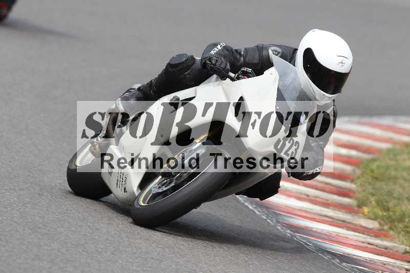 /Archiv-2022/55 14.08.2022 Plüss Moto Sport ADR/Einsteiger/323